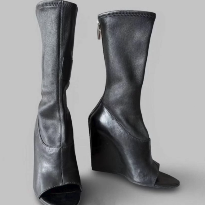 Black leather wedges peep toe  - Women'S Shoes Paris 评论和价格