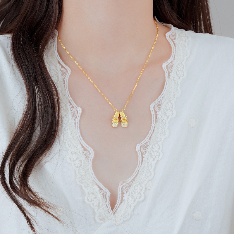 Ballet Shoes Pendant Necklace  - Women'S Shoes Paris 评论和价格