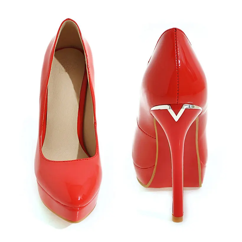 Big Size Elegant Office Women  - Patent Leather Pump 评论和价格